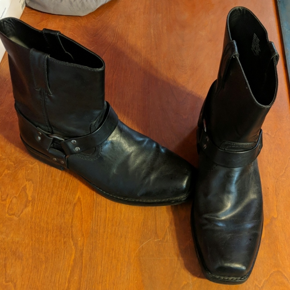 Sonoma lifestyle biker boot